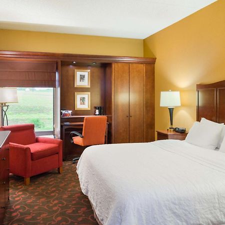Larkspur Landing Carlisle Hotel Exterior foto