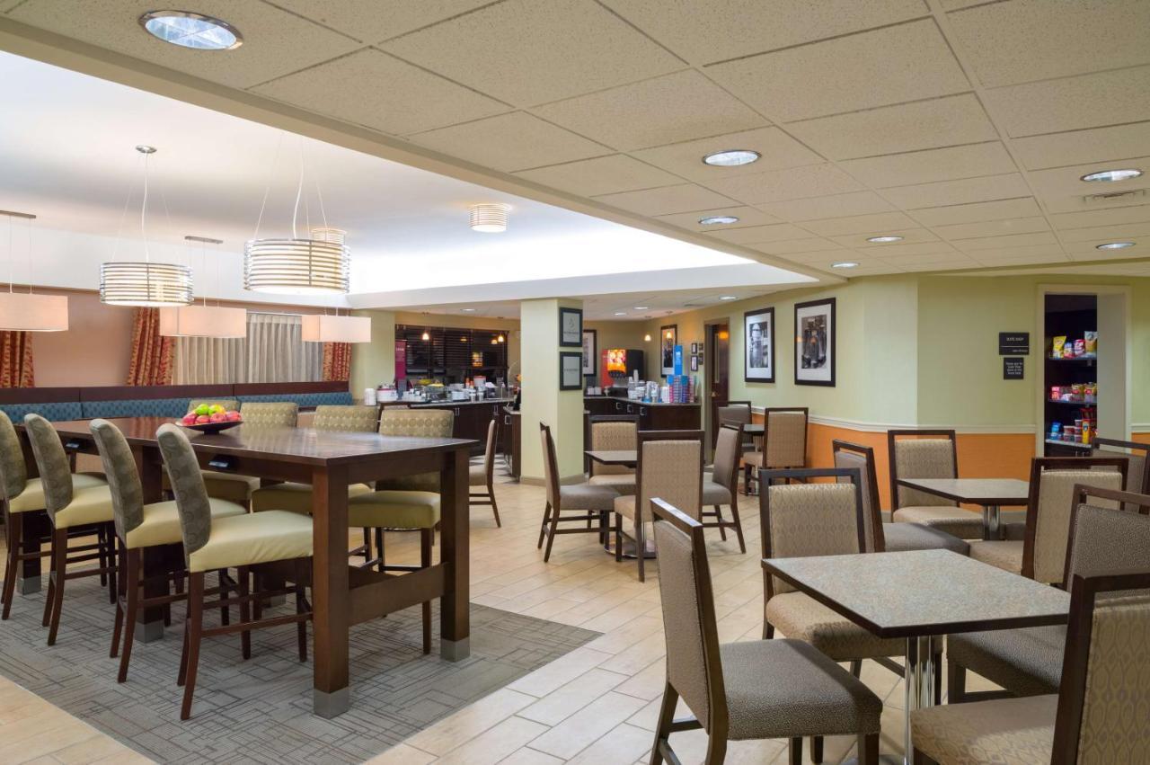 Larkspur Landing Carlisle Hotel Exterior foto