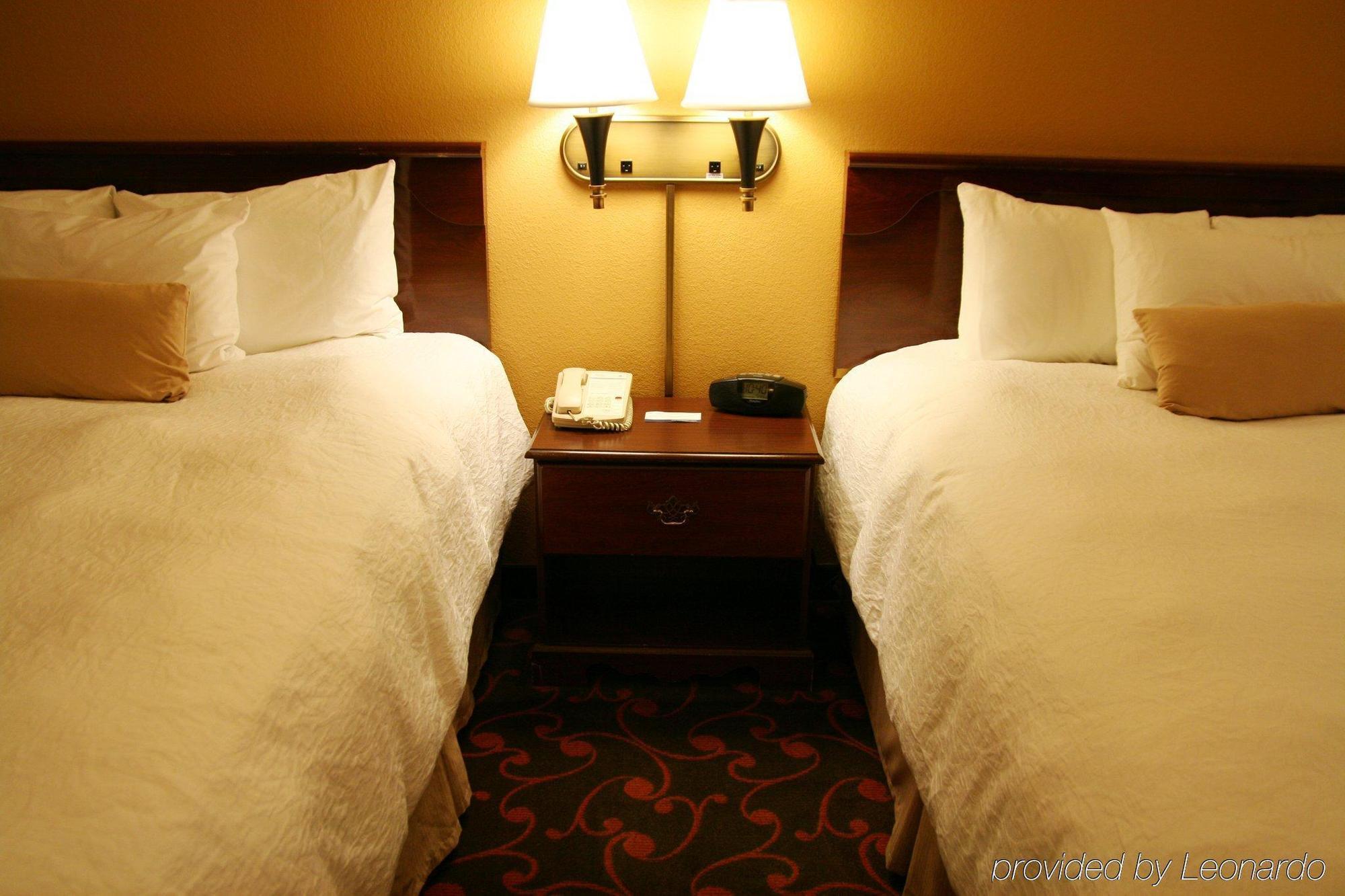 Larkspur Landing Carlisle Hotel Exterior foto
